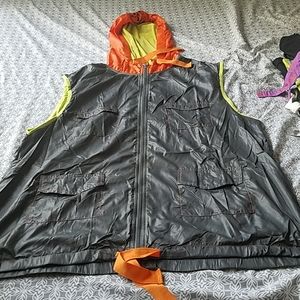 FLASH SALE!! Gently Used Vintage Mens Zumba Fitness Hoodie Size L